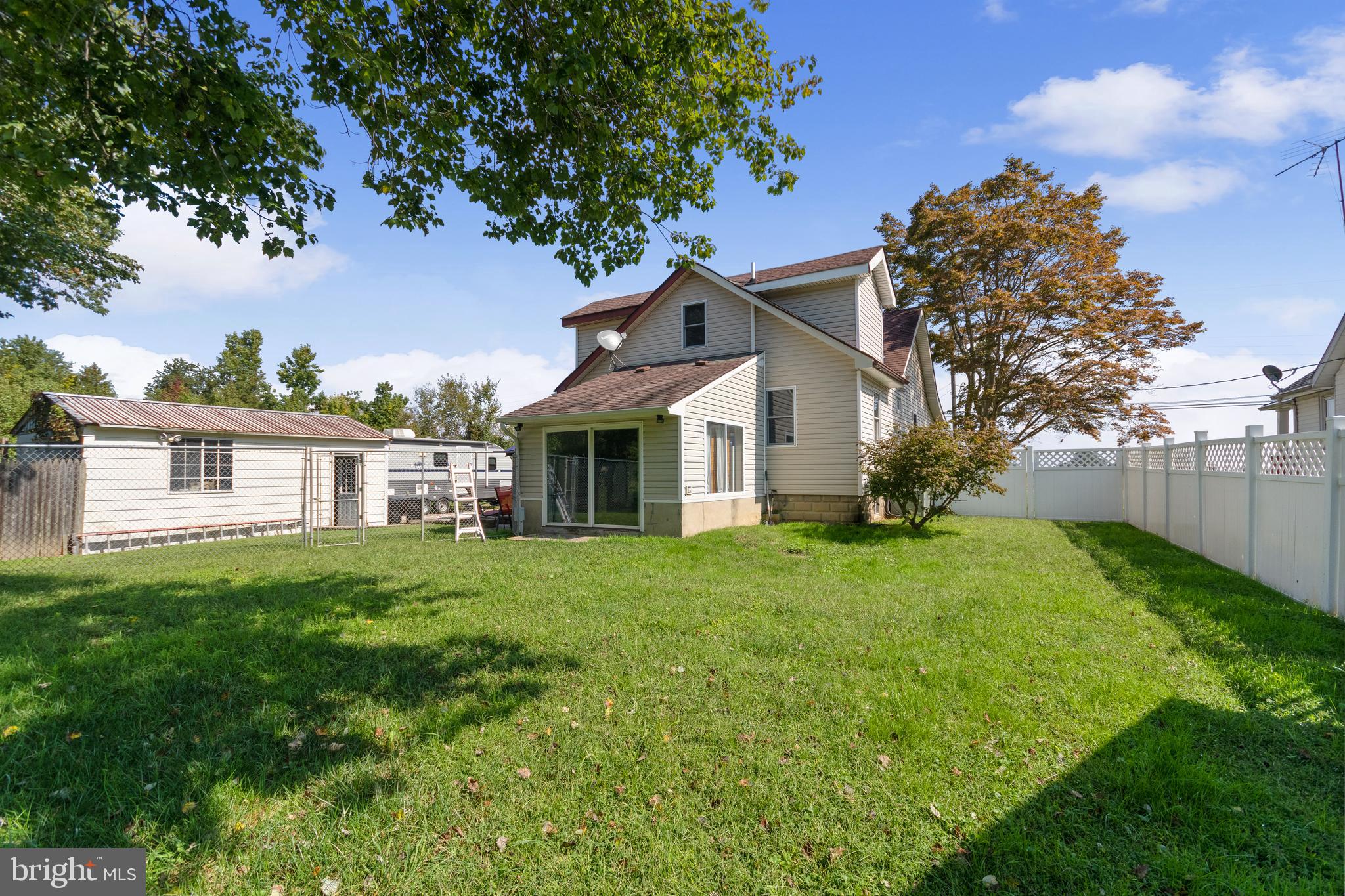207 South Hook Road Pennsville, NJ 08070 - Photo 5 of 21 Gallery Image 5