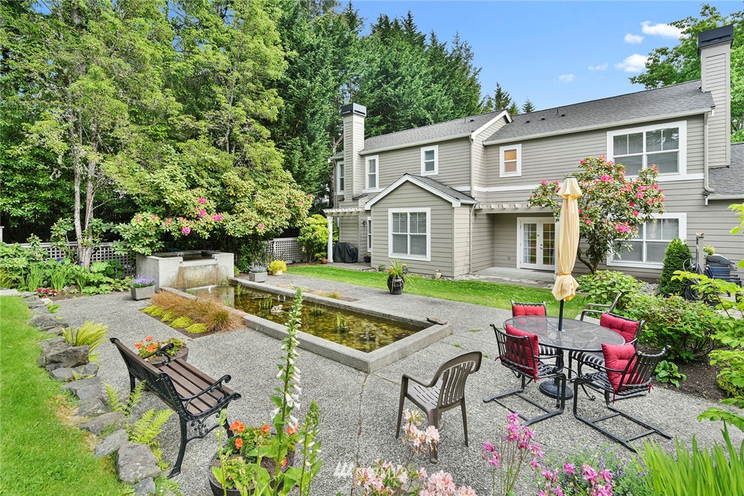 1240 Weaver Road Northwest, Unit B2 Bainbridge Island, WA 98110 - Photo 1 of 31 Gallery Image 1