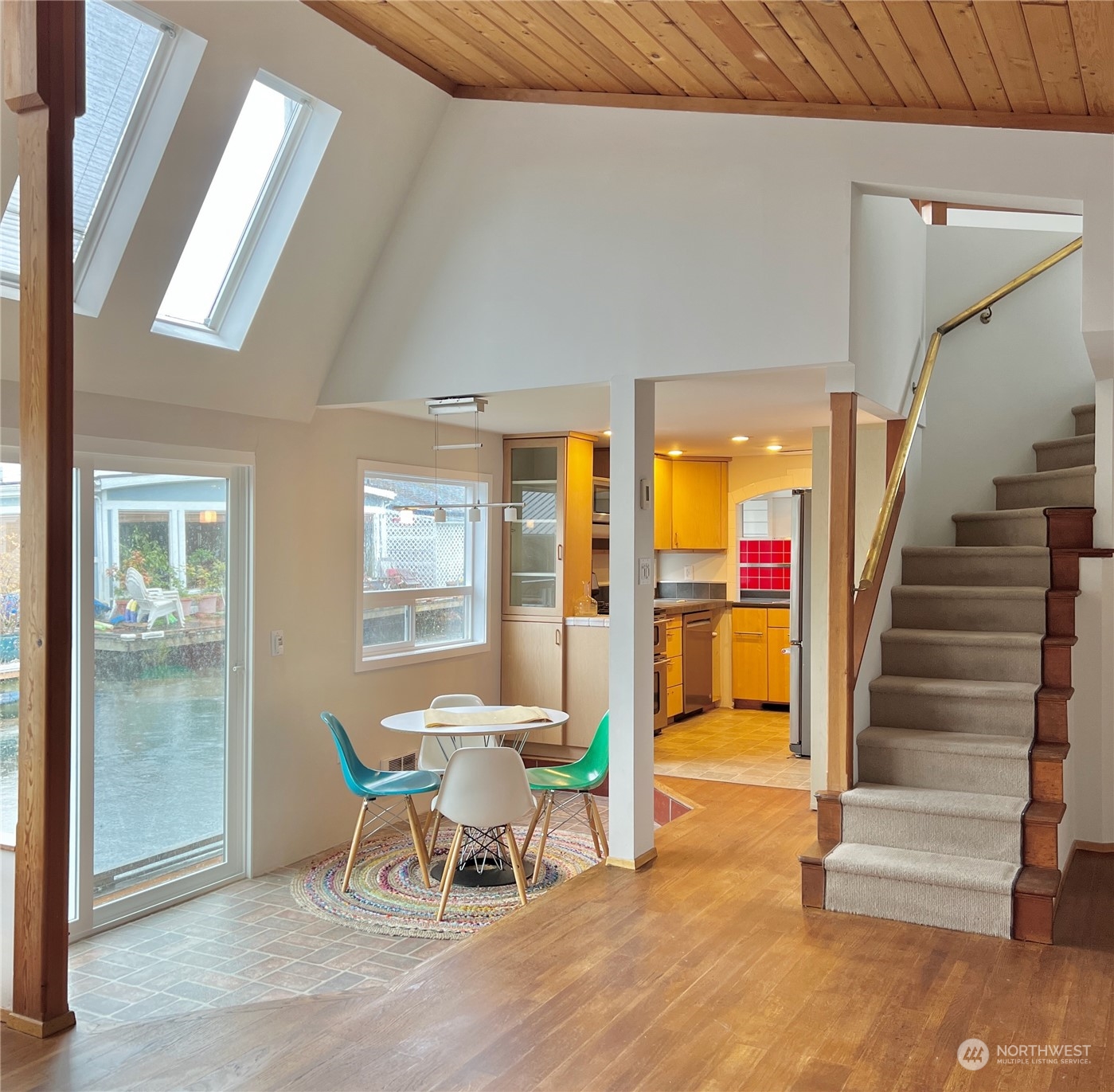 2219 Fairview Avenue East, Unit 11 Seattle, WA 98102 - Photo 6 of 15 a view of a living room and entry way
