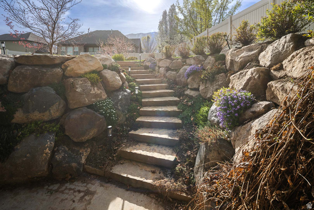 1997 West Cres Drive Mapleton, UT 84664 - Photo 32 of 35 View of yard featuring stairs