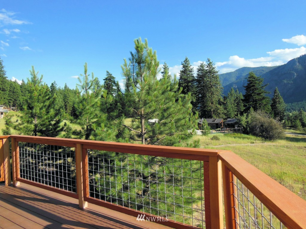 56 Homestead Road Winthrop, WA 98862 - Photo 18 of 24