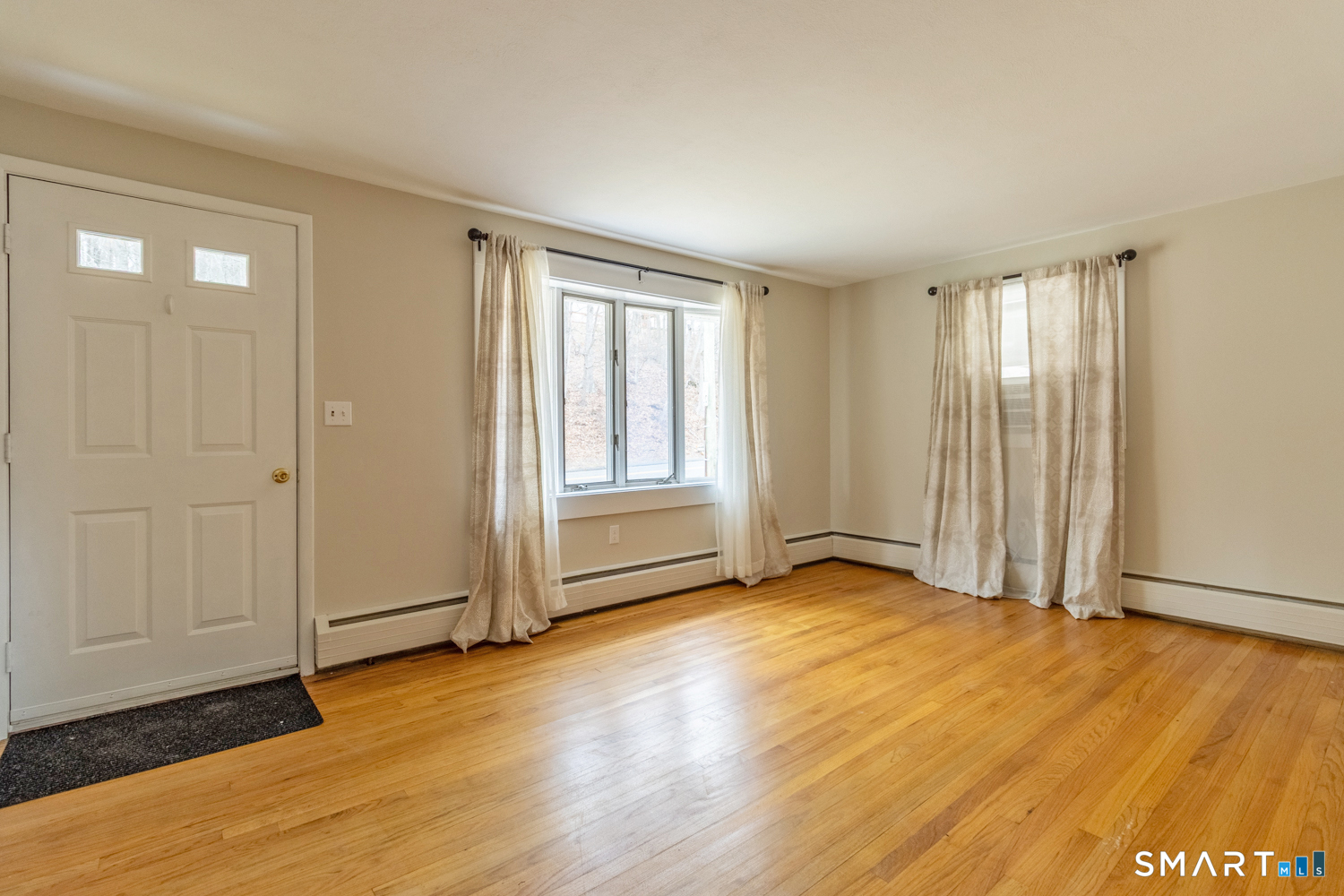 194 Camp Street Middletown, CT 06457 - Photo 6 of 33