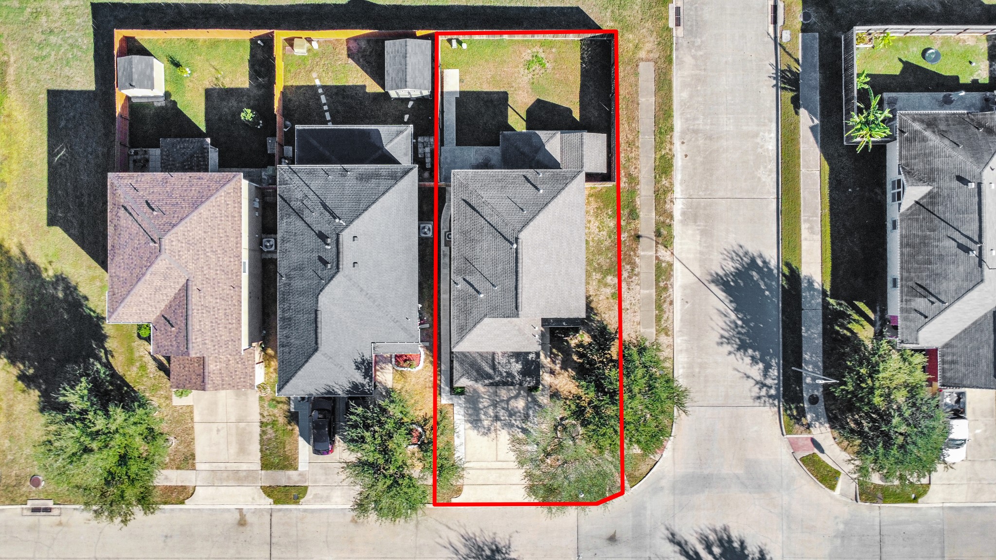 6902 Anson Point Lane Houston, TX 77040 - Photo 36 of 40 a view of entryway and hall