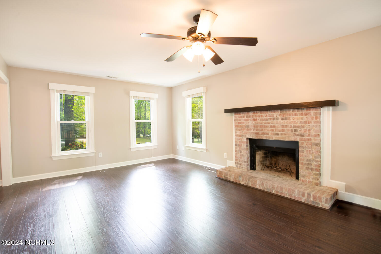 5025 Denham Court Raleigh, NC 27613 - Photo 13 of 22 Web Ready-DSC_9330-Edit-Edit-25