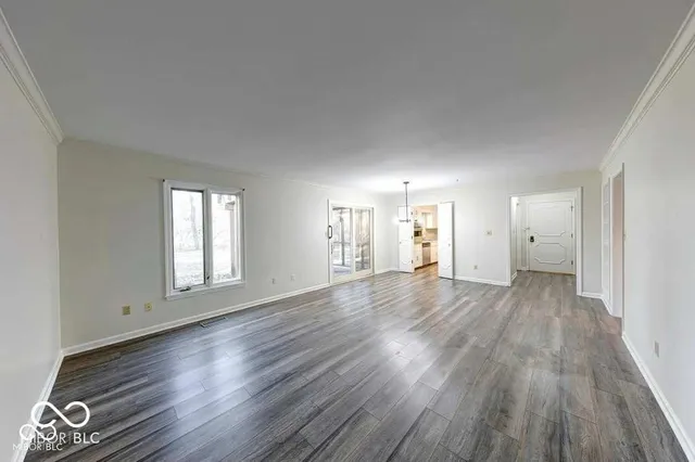 $1,350 | 5525 Roxbury Terrace, Indianapolis, IN 46226