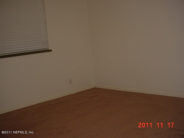 7515 Holiday Road South Jacksonville, FL 32216 - Photo 8 of 15 bedroom 1