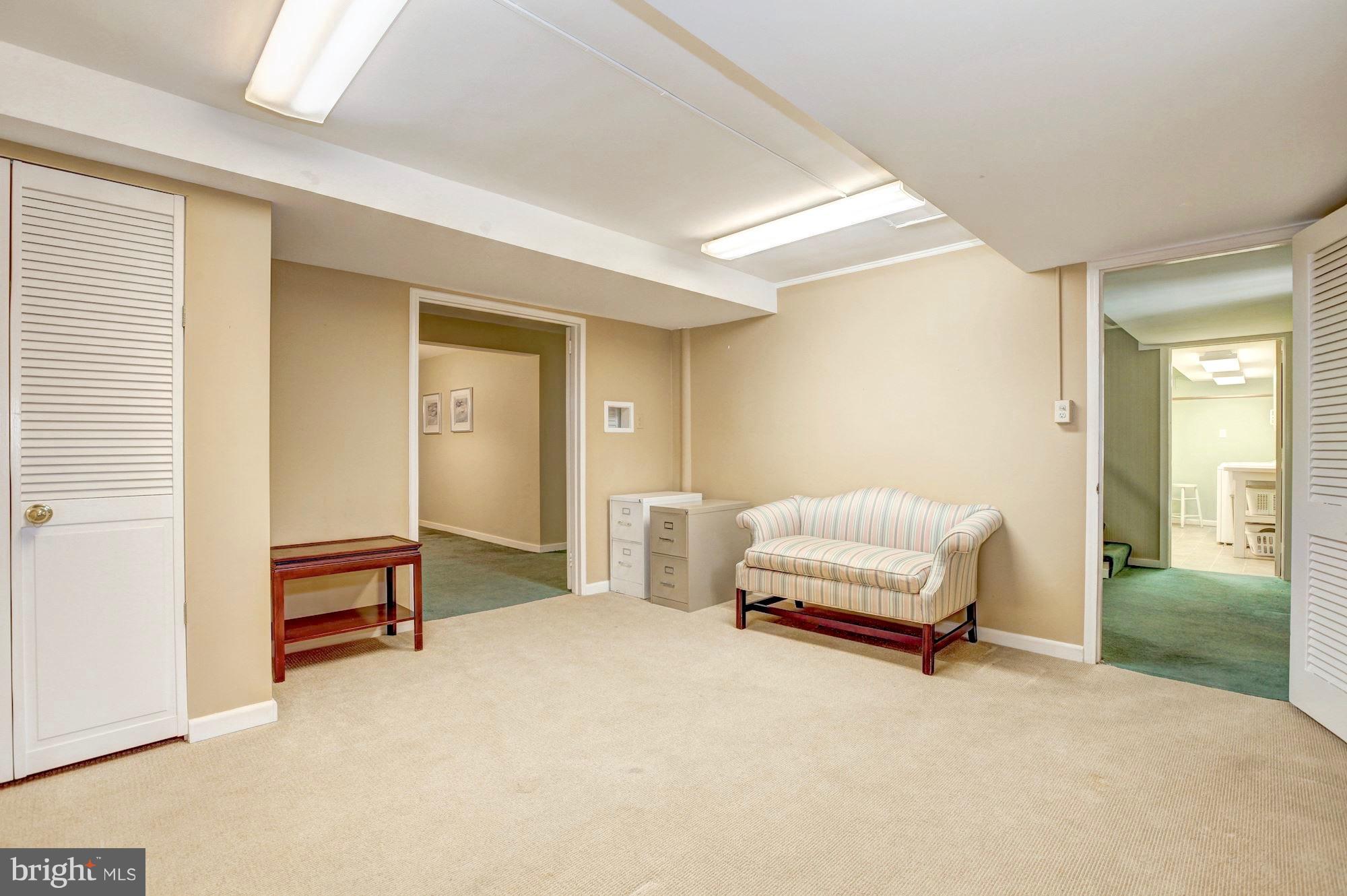 9904 Old Spring Road Kensington, MD 20895 - Photo 23 of 29 Additional office, guest room or playroom space.