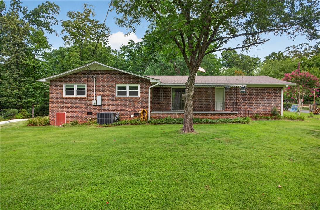 135 Brookhaven Circle Seneca, SC 29672 - Photo 46 of 48