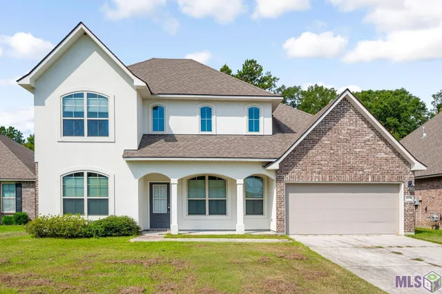 $374,850 | 36991 Oak Haven Drive, Denham Springs, LA 70706