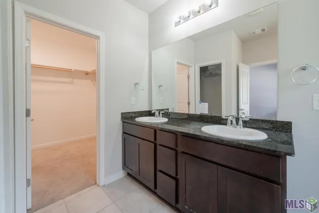 $374,850 | 36991 Oak Haven Drive, Denham Springs, LA 70706