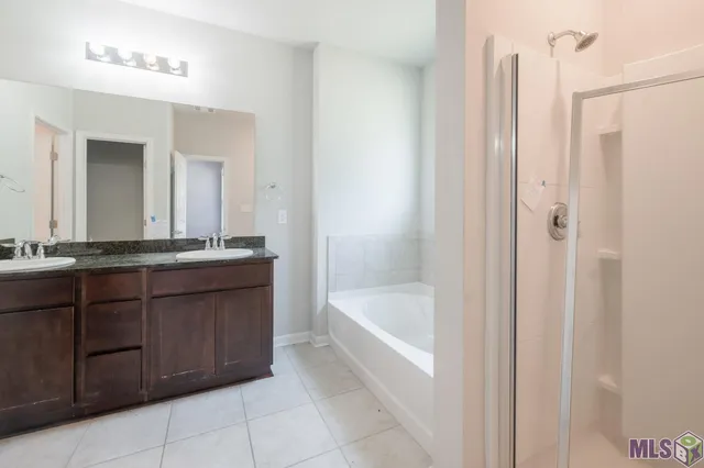 $374,850 | 36991 Oak Haven Drive, Denham Springs, LA 70706