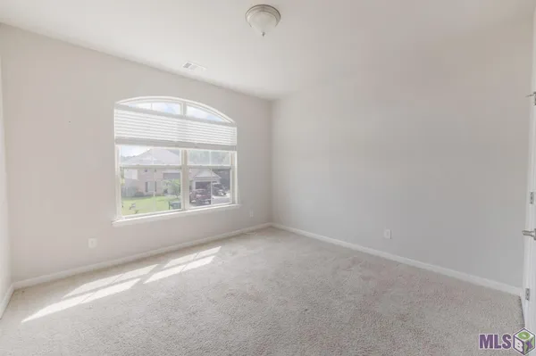 $374,001 | 36991 Oak Haven Drive, Denham Springs, LA 70706