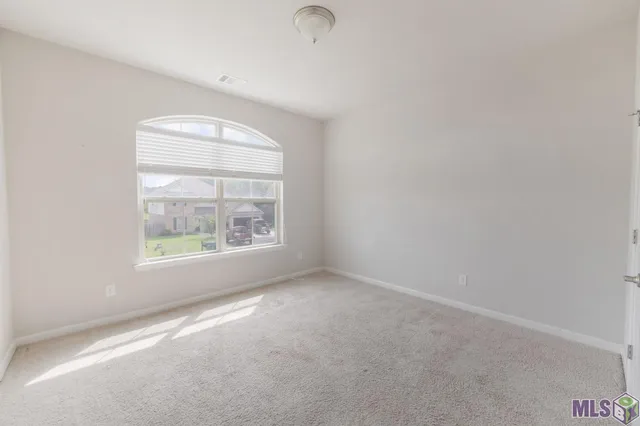 $374,850 | 36991 Oak Haven Drive, Denham Springs, LA 70706