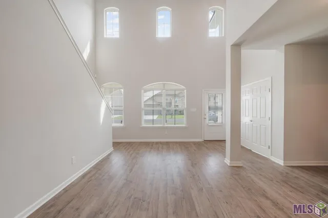 $374,850 | 36991 Oak Haven Drive, Denham Springs, LA 70706