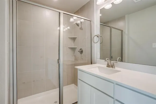 $349,990 | 6817 Robert Reed Drive, Arlington, TX 76001