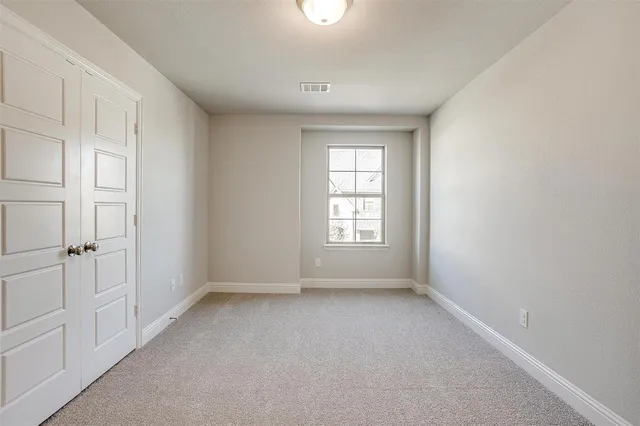 $349,990 | 6817 Robert Reed Drive, Arlington, TX 76001