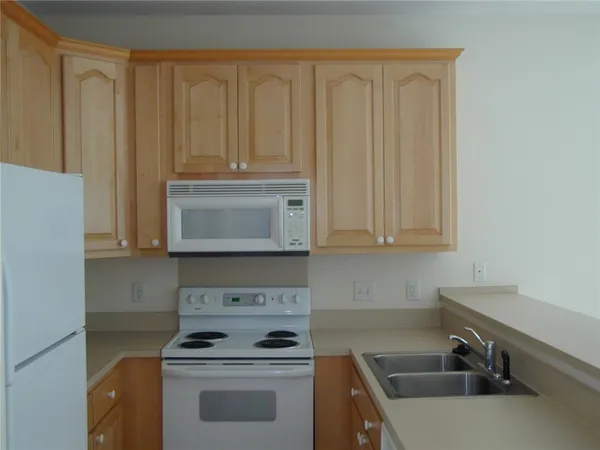 $2,000 | 413 Atlantic Drive, St. Simons Island, GA 31522