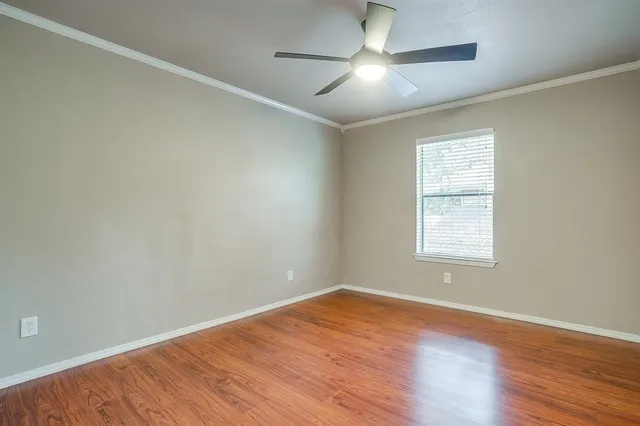 $1,925 | 5714 Cedar Creek Drive, Benbrook, TX 76109