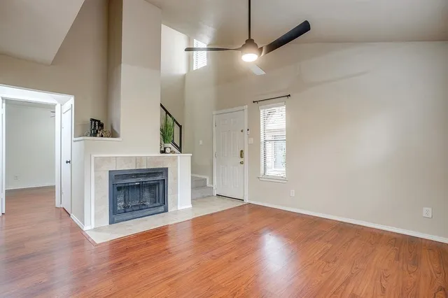 $1,925 | 5714 Cedar Creek Drive, Benbrook, TX 76109