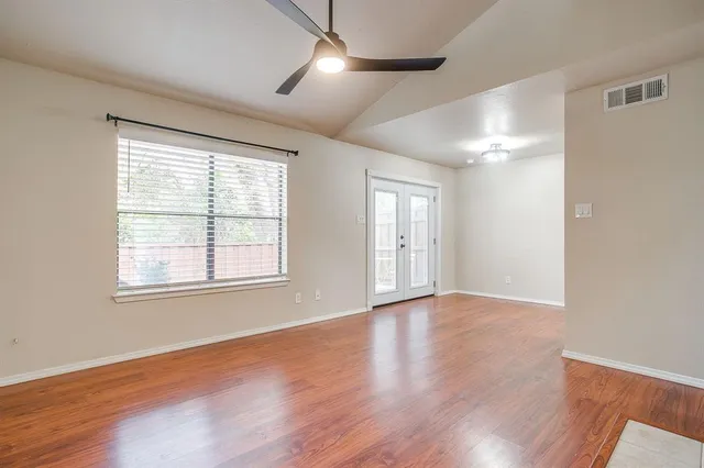 $1,925 | 5714 Cedar Creek Drive, Benbrook, TX 76109