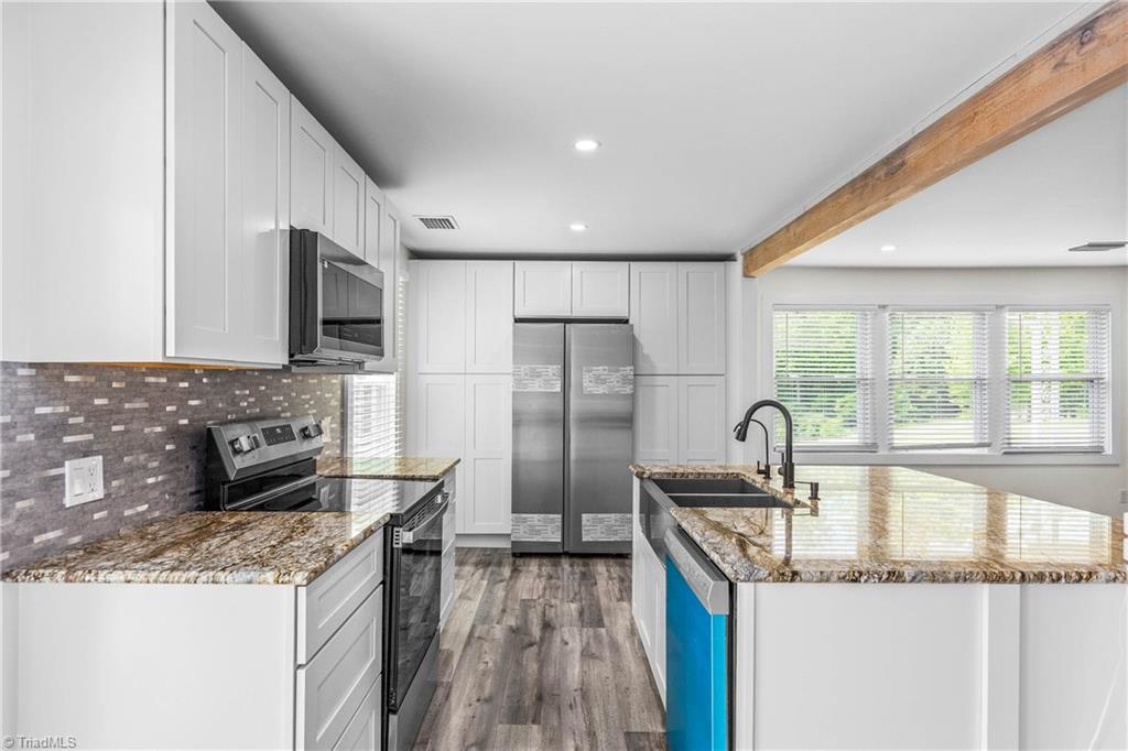 636 Bryant Mill Road Ararat, NC 27007 - Photo 10 of 35