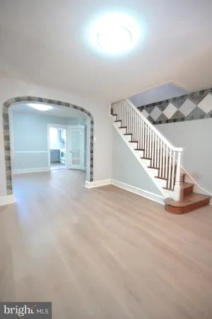 a view of entryway and hall