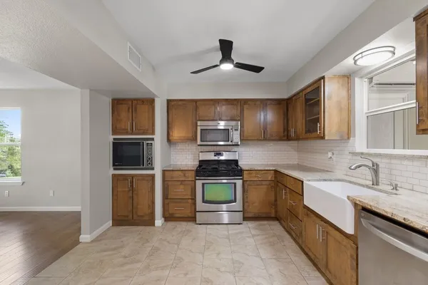 $3,000 | 2206 Jacks Pass, Austin, TX 78734