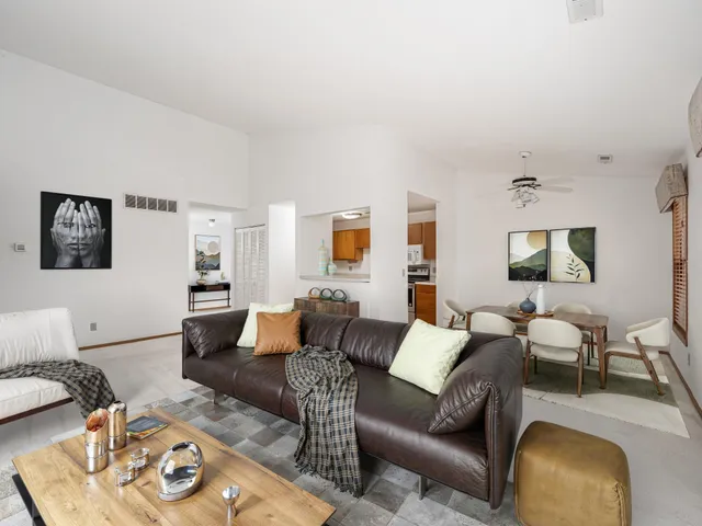 $200,000 | 1381 Berry Ridge Road, Unit 604, Eagan, MN 55123