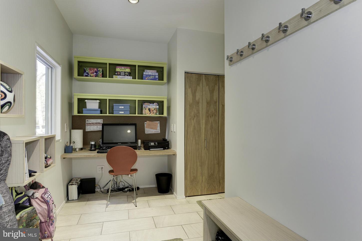 4994 Dalton Road Chevy Chase, MD 20815 - Photo 13 of 30 Interior (General)