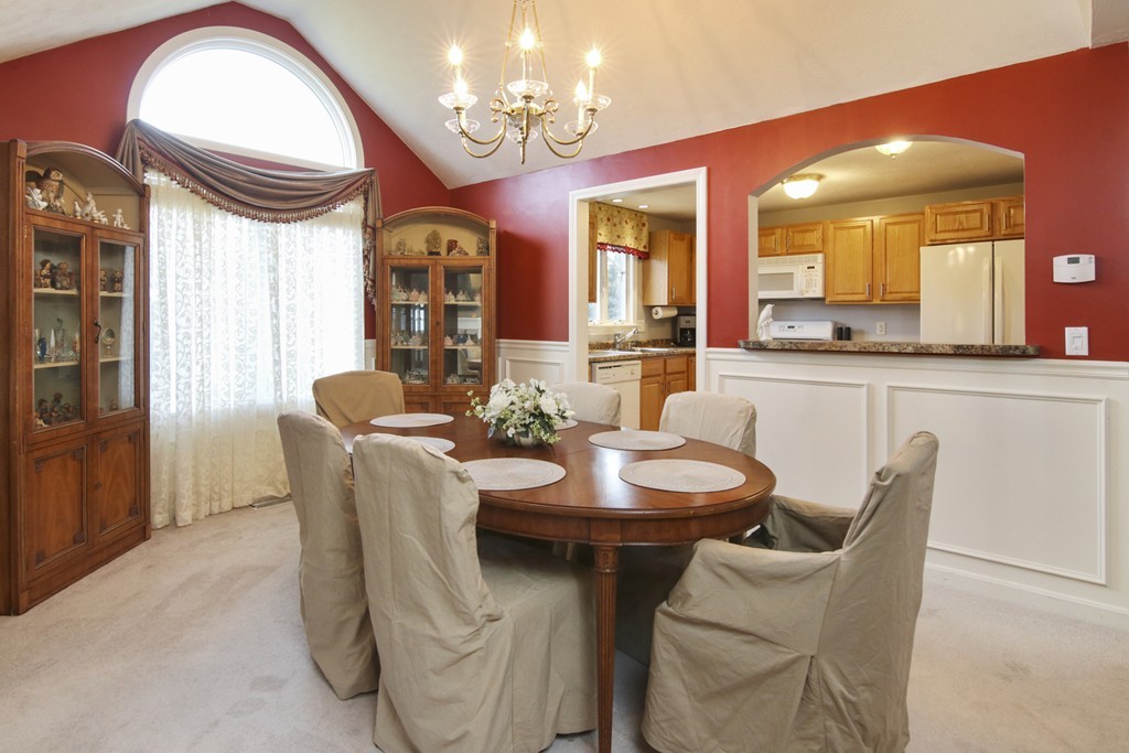 3 Masters Court, Unit 3 Mashpee, MA 02649 - Photo 3 of 26 Gallery Image 3