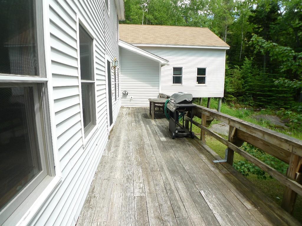 31 Forest Road Southport, ME 04576 - Photo 4 of 19 Back deck area