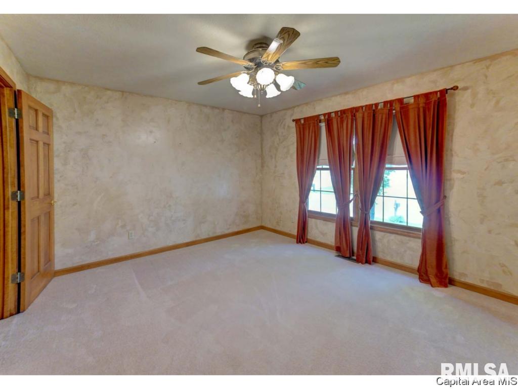 308 Missionary Ridge Drive Springfield, IL 62711 - Photo 21 of 35