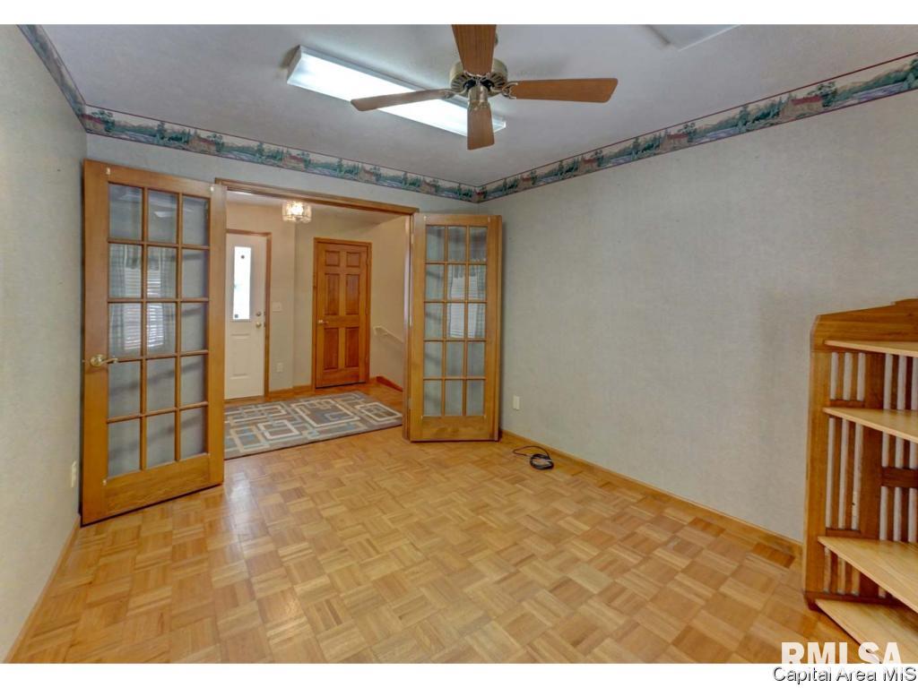 308 Missionary Ridge Drive Springfield, IL 62711 - Photo 6 of 35