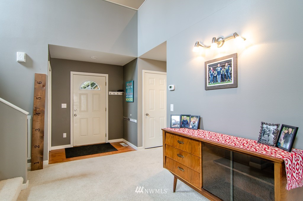 311 Wilson Lane Sumas, WA 98295 - Photo 5 of 22