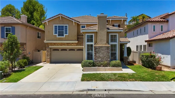 $840,000 | 28549 Silverking Trail, Saugus, CA 91390