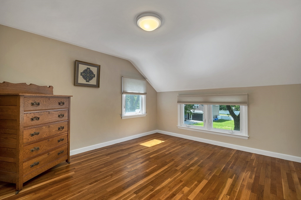 29 Trickett Road Lynnfield, MA 01940 - Photo 20 of 38