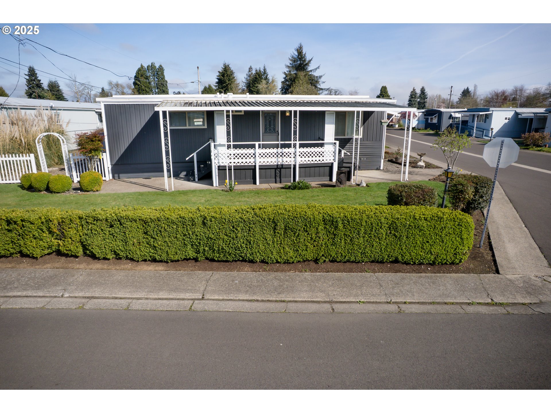 501 Division Avenue, Unit 69 Eugene, OR 97404 - Photo 17 of 21