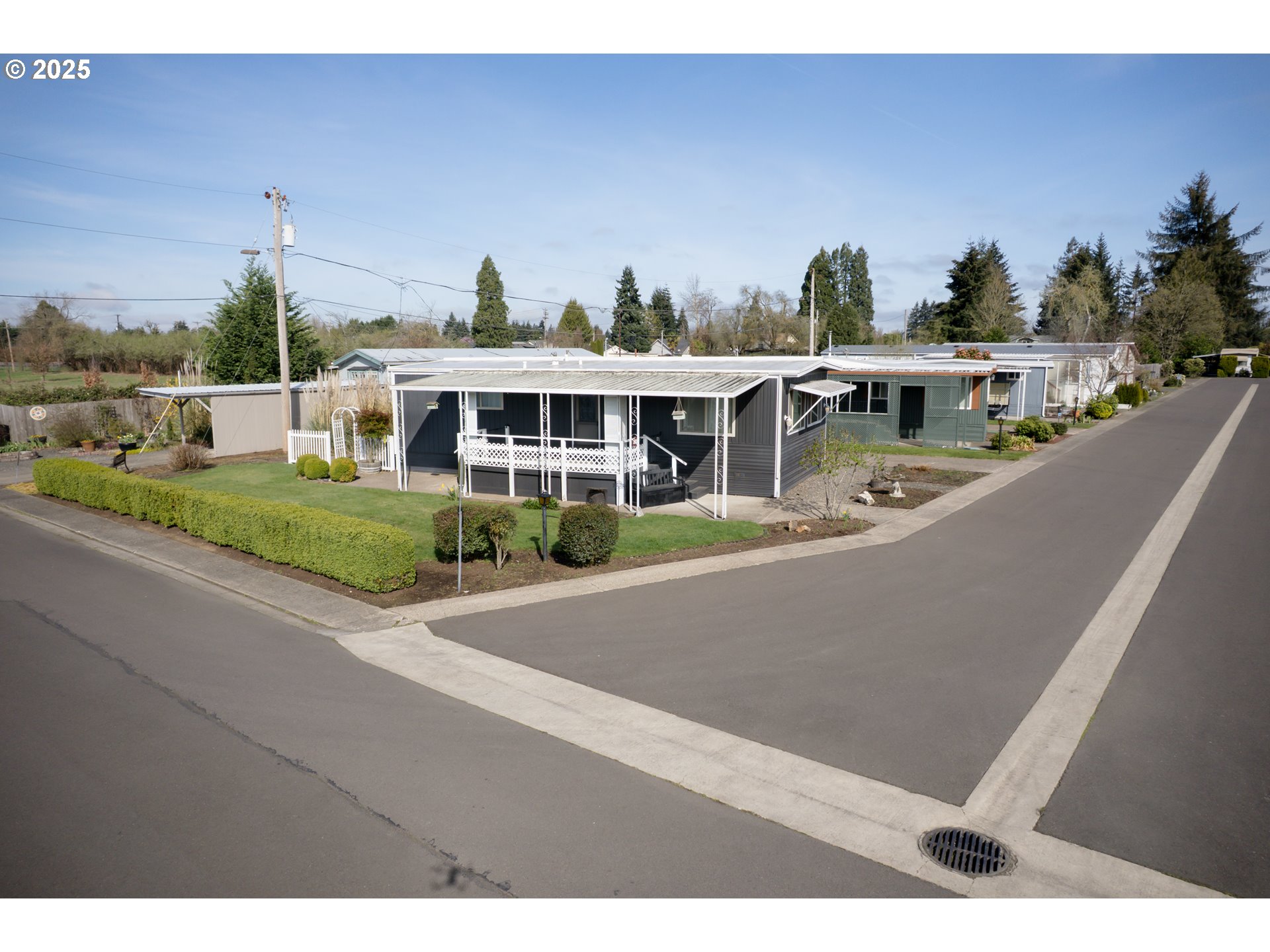 501 Division Avenue, Unit 69 Eugene, OR 97404 - Photo 19 of 21