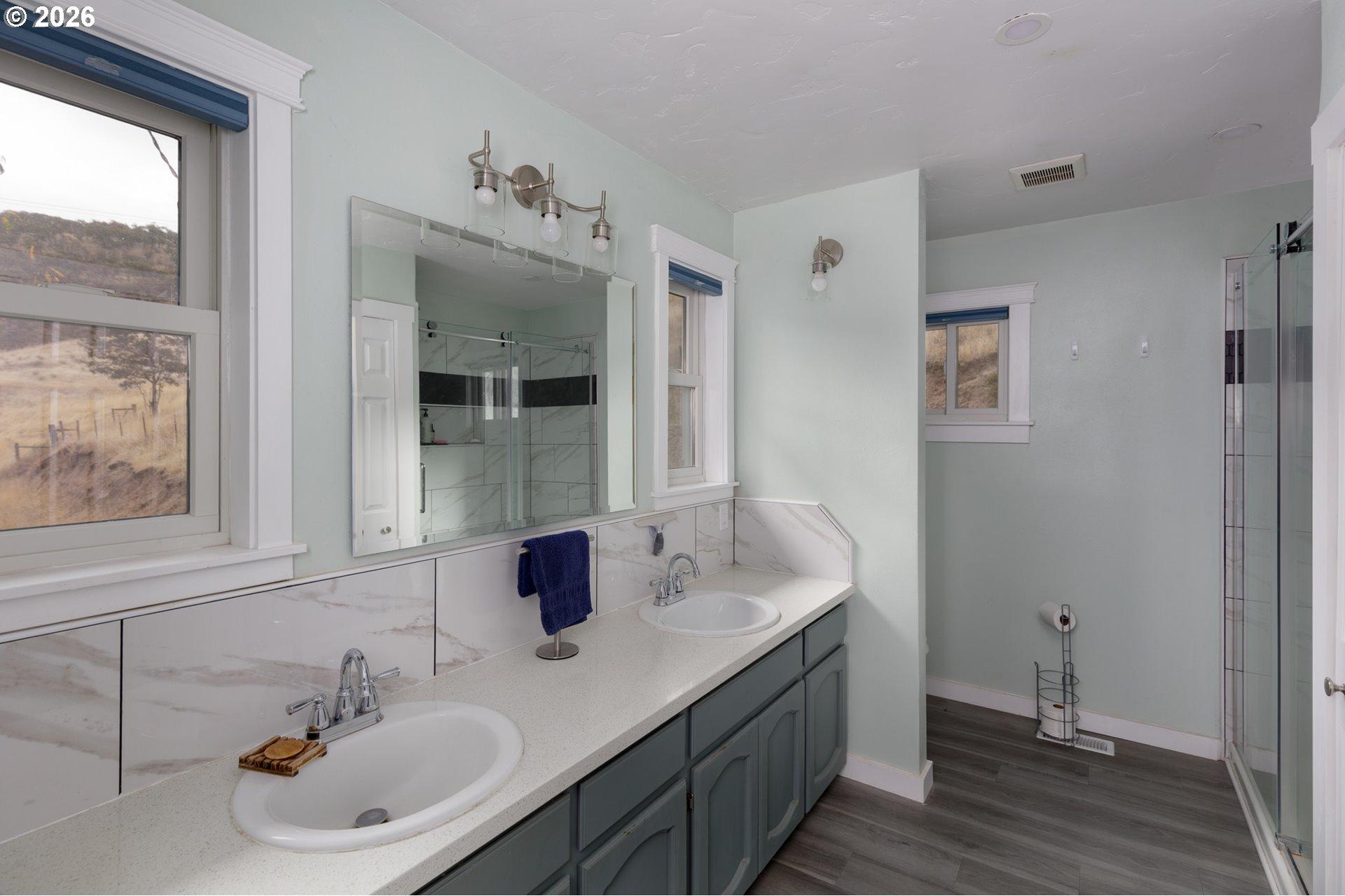 4255 Pleasant Ridge Road The Dalles, OR 97058 - Photo 19 of 27 Gallery Image 19