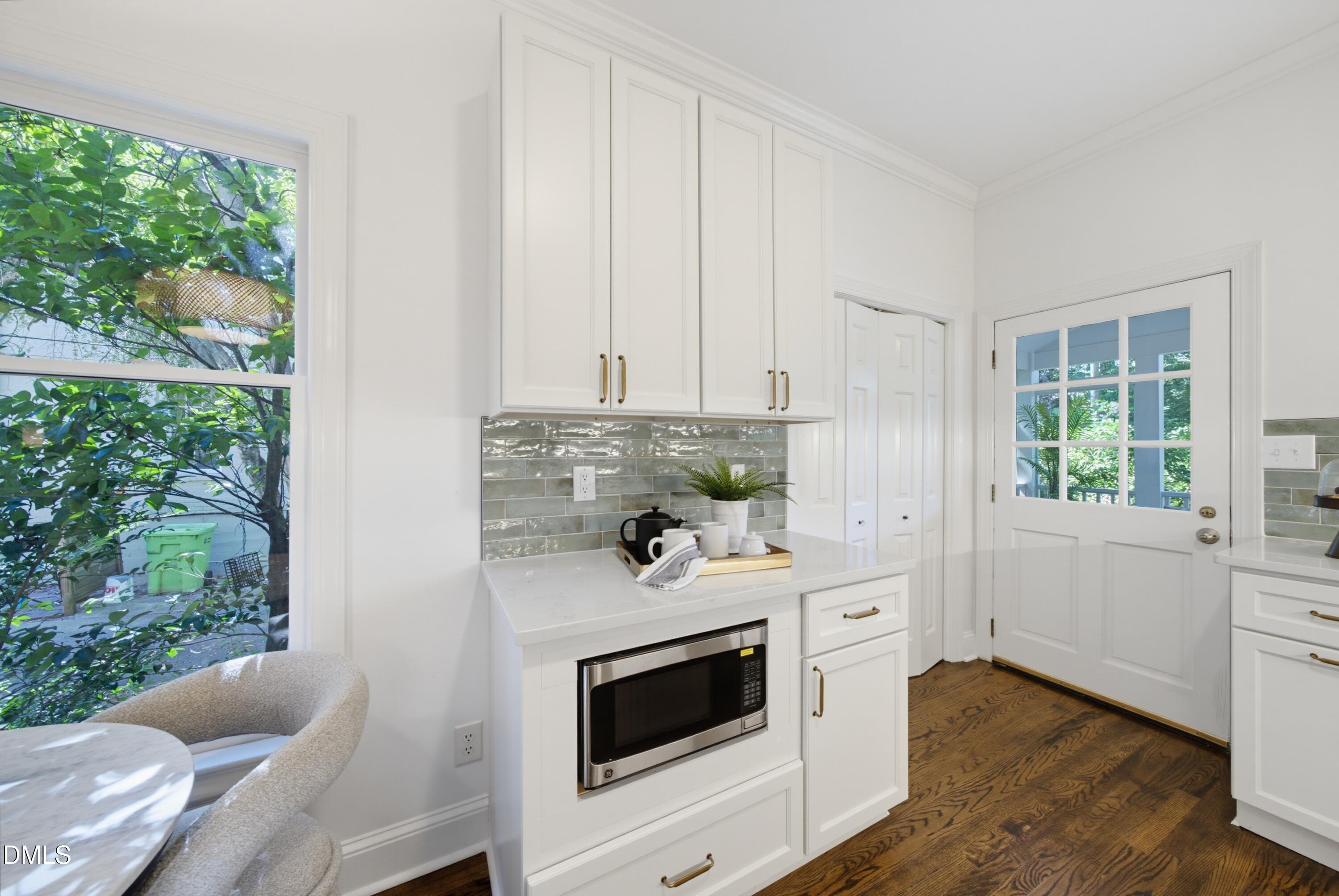 1805 White Oak Road Raleigh, NC 27608 - Photo 22 of 53 Coffee Bar