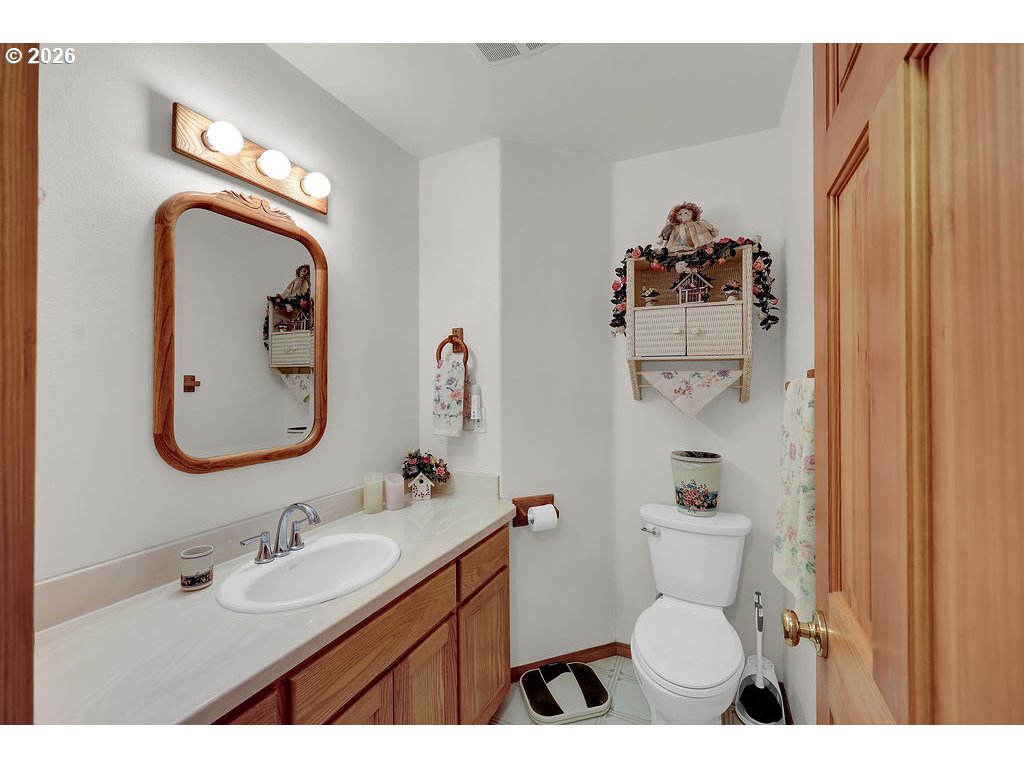 30898 Camas Swale Road Creswell, OR 97426 - Photo 20 of 48 Studio