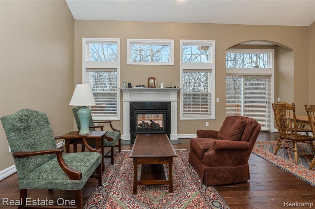 545 Andover Court, Unit 37 Rochester Hills, MI 48306 - Photo 5 of 37