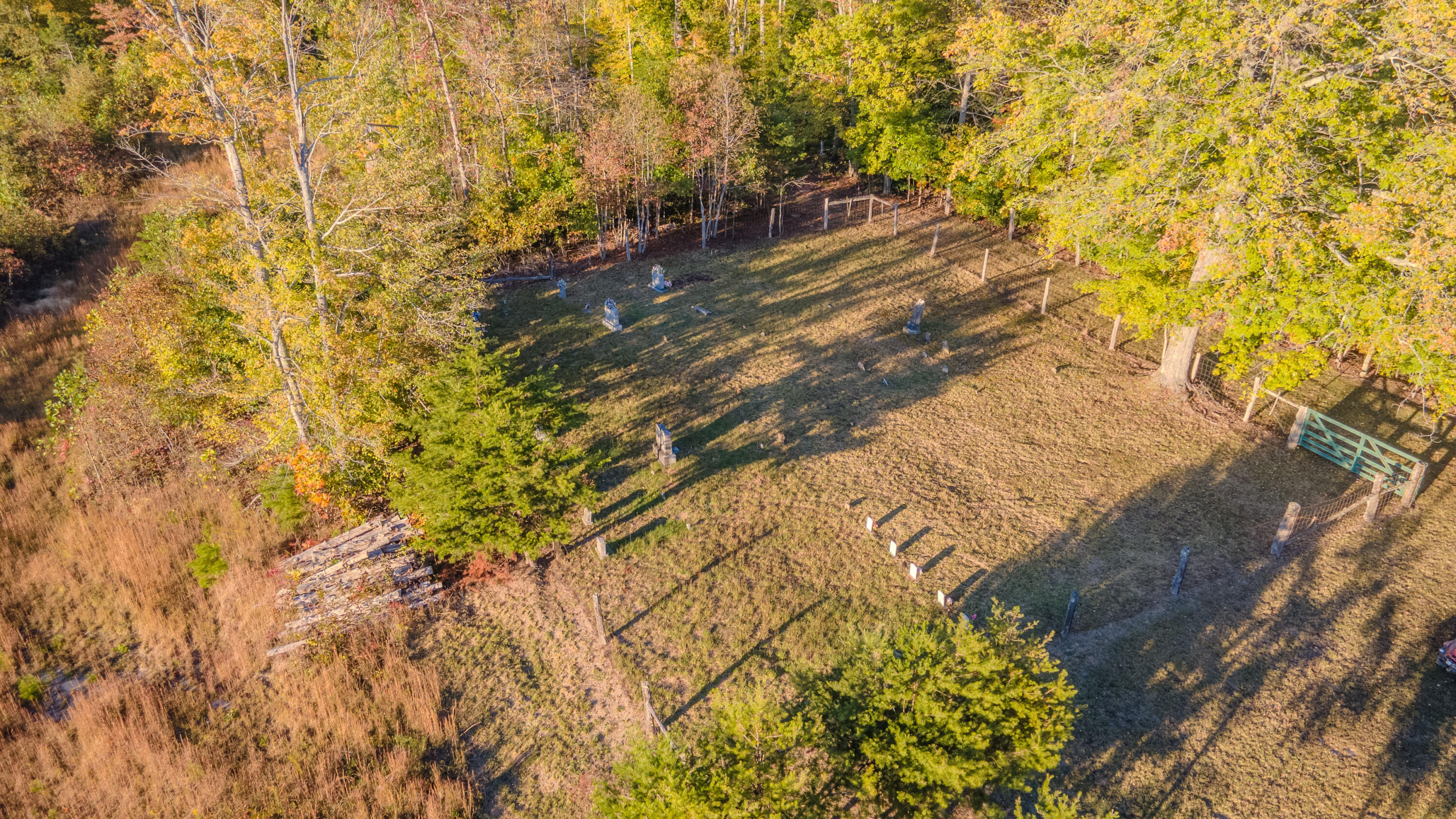 2820.5 New Fox Road Irvine, KY 40336 - Photo 6 of 55 2820NewFoxRoad-02