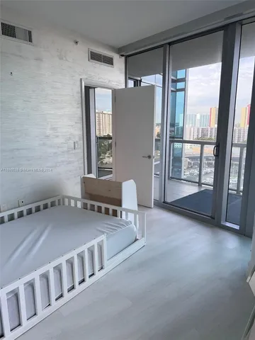 $15,000 | 17121 Collins Avenue, Unit 1208, Sunny Isles Beach, FL 33160