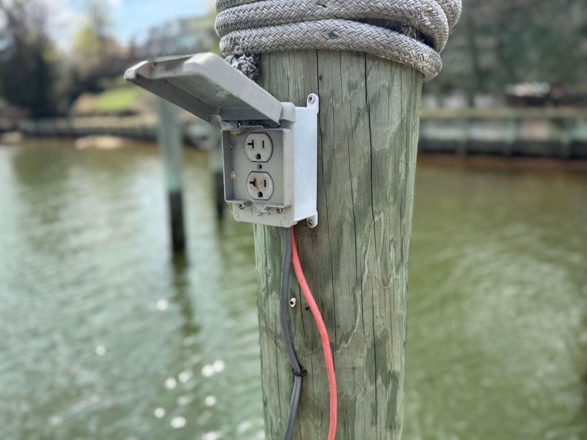 852 Riverside Drive Pasadena, MD 21122 - Photo 9 of 51 Community pier, picnic area and boat ramp