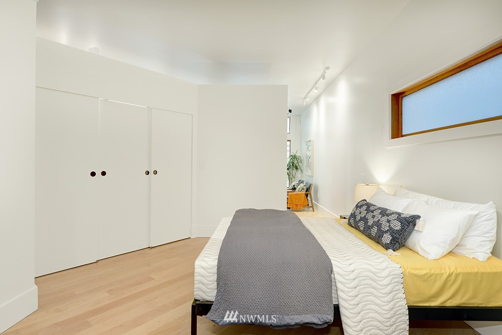 3301 York Road South, Unit 6 Seattle, WA 98144 - Photo 13 of 18 Gallery Image 13