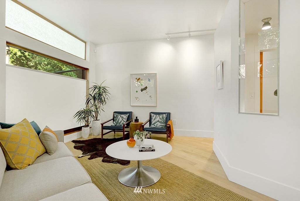 3301 York Road South, Unit 6 Seattle, WA 98144 - Photo 10 of 18 Gallery Image 10