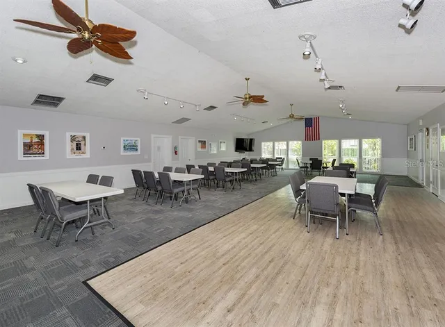 $180,000 | 1211 Capri Isles Boulevard, Unit 114, Venice, FL 34292