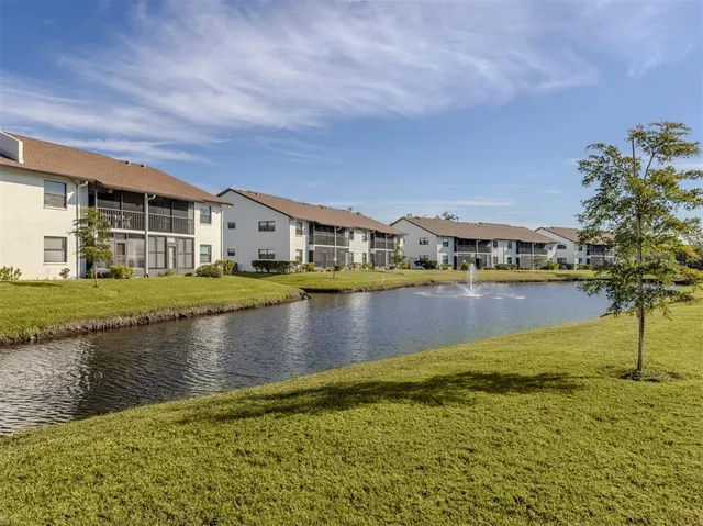$180,000 | 1211 Capri Isles Boulevard, Unit 114, Venice, FL 34292