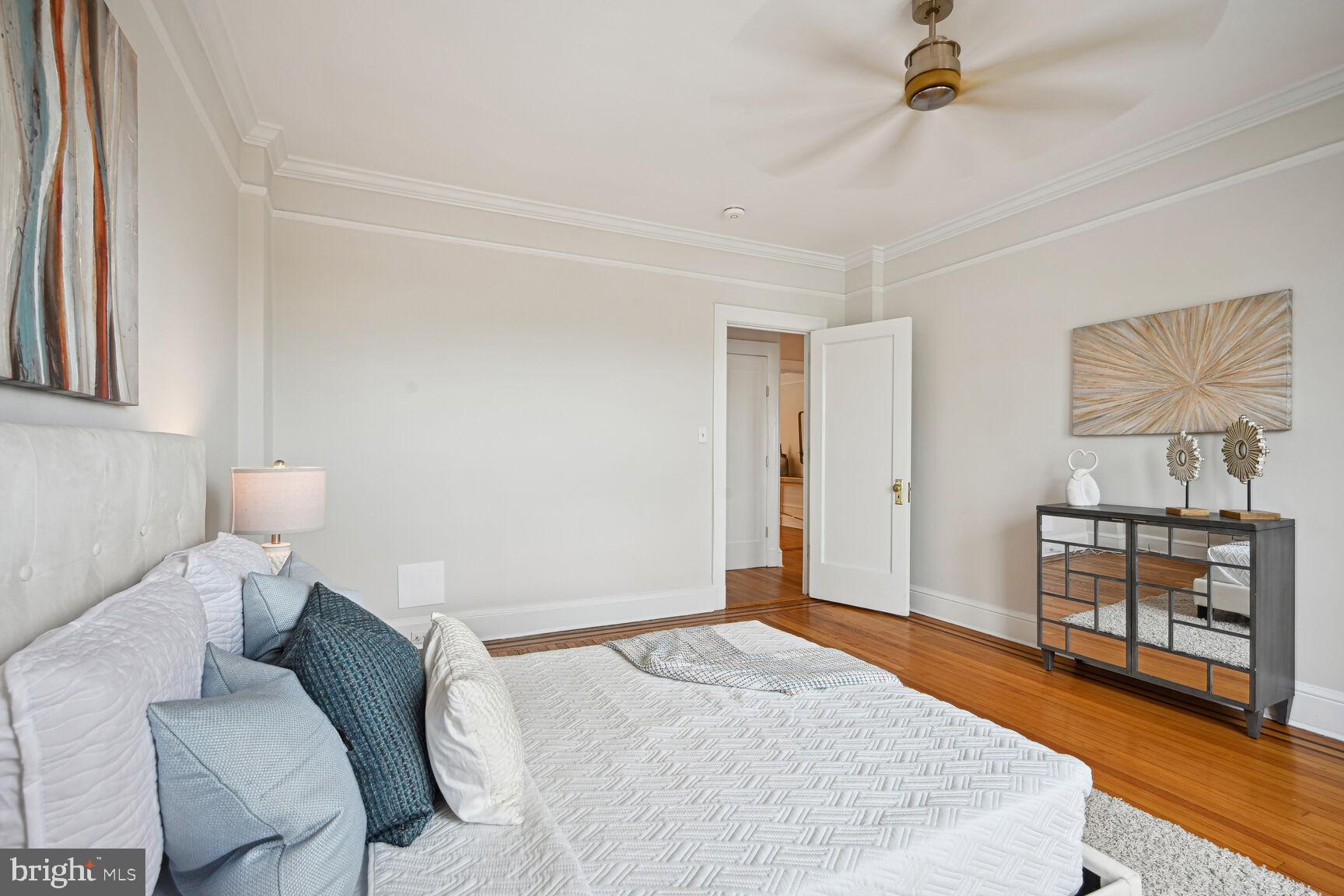 1613 Harvard Street Northwest, Unit 513 Washington, DC 20009 - Photo 32 of 39
